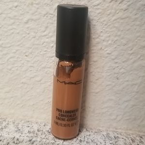 MAC Pro Longwear Concealer